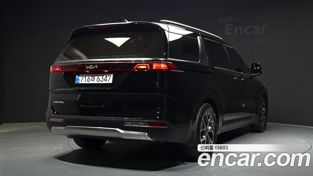 Kia Carnival Gasoline 11-Seater Signature — пробег 52 492 км — фото 2 из 5