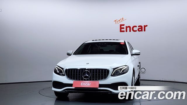 Mercedes-Benz E-Class из Кореи Encar