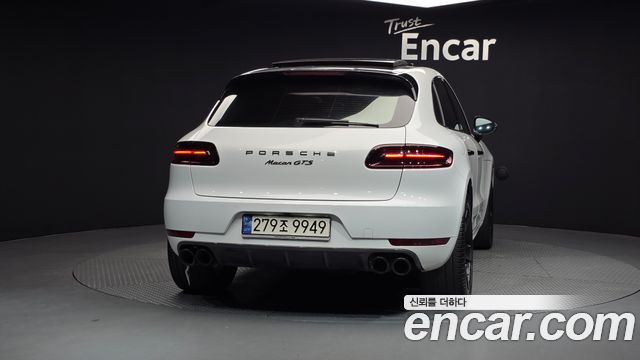 Porsche Macan из Кореи Encar