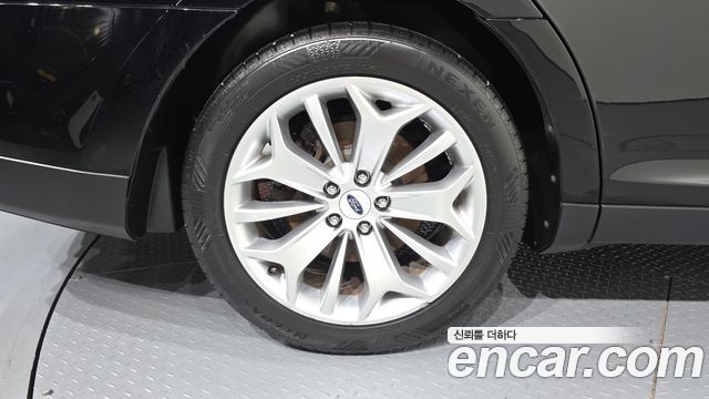 Ford Taurus из Кореи Encar