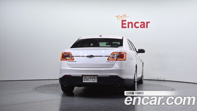 Ford Taurus из Кореи Encar