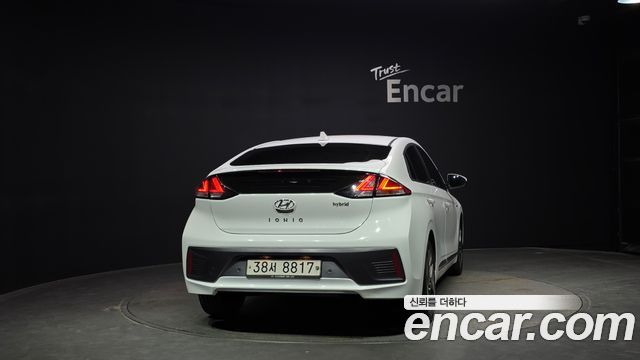 Hyundai Ioniq 1.6 HEV Q — пробег 83 346 км — фото 4 из 5