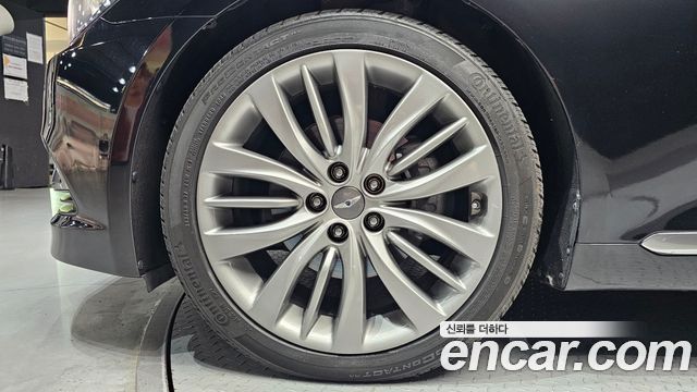 Hyundai Genesis из Кореи Encar