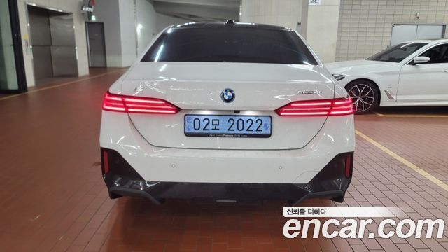 BMW i5 из Кореи Encar