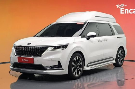 Kia Carnival 9-Seater Hi-Limousine Signature — пробег 148 798 км — фото 1 из 5