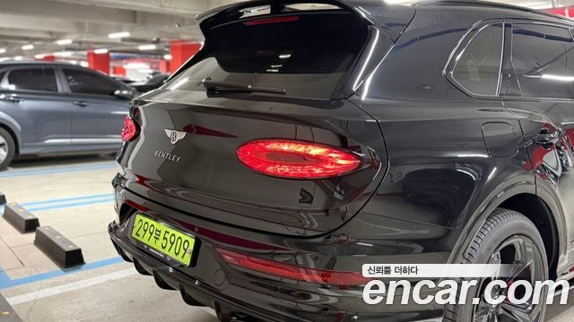 Bentley Bentayga из Кореи Encar