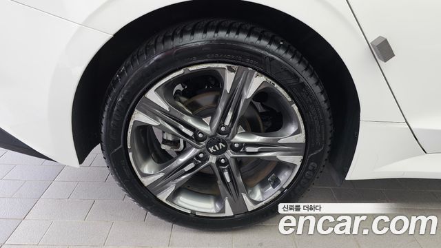 Kia K5 из Кореи Encar