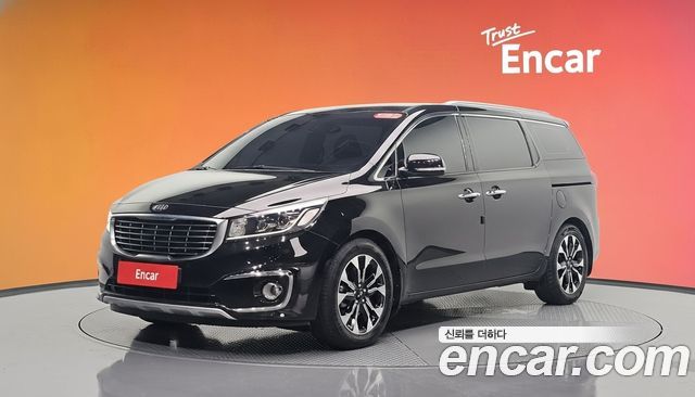 Kia Carnival из Кореи Encar
