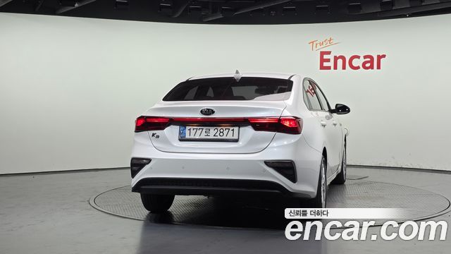 Kia K3 из Кореи Encar