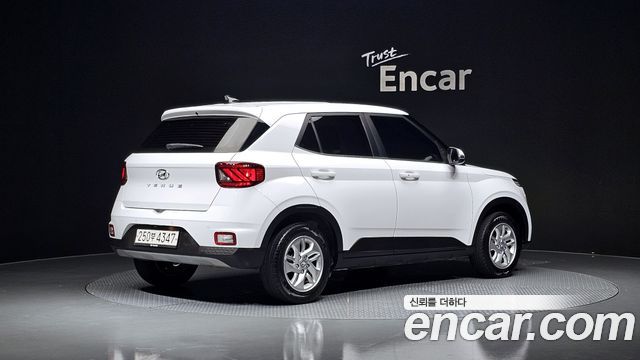 Hyundai Venue из Кореи Encar