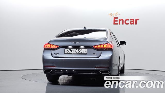 Hyundai Genesis из Кореи Encar