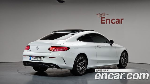 Mercedes-Benz C-Class из Кореи Encar