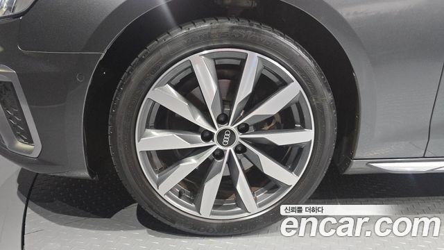 Audi A4 из Кореи Encar