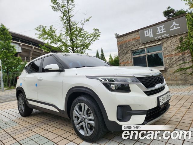 Kia Seltos из Кореи Encar