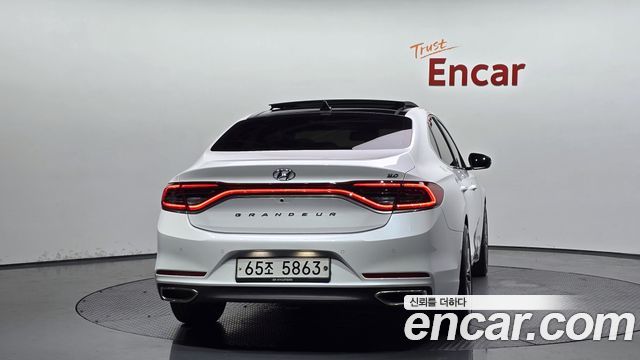 Hyundai Grandeur из Кореи Encar