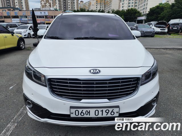 Kia Carnival из Кореи Encar