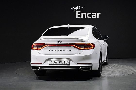 Hyundai Grandeur Exclusive Special — пробег 179 965 км — фото 4 из 5