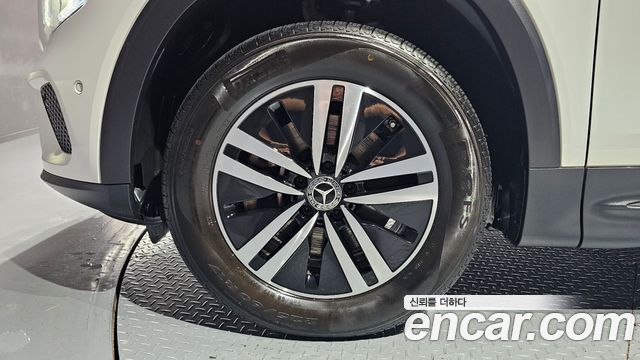 Mercedes-Benz GLB-Class из Кореи Encar