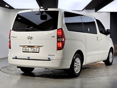 Hyundai Starex Van 5-Seater Modern — пробег 67 280 км — фото 4 из 5