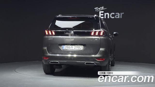 Peugeot 5008 из Кореи Encar