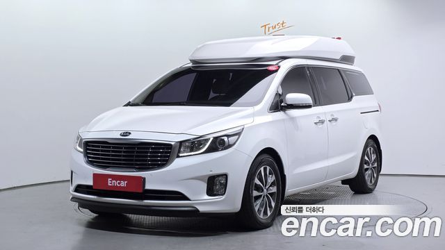 Kia Carnival 11-seater Hi-Limousine Prestige — пробег 124 224 км — фото 1 из 5