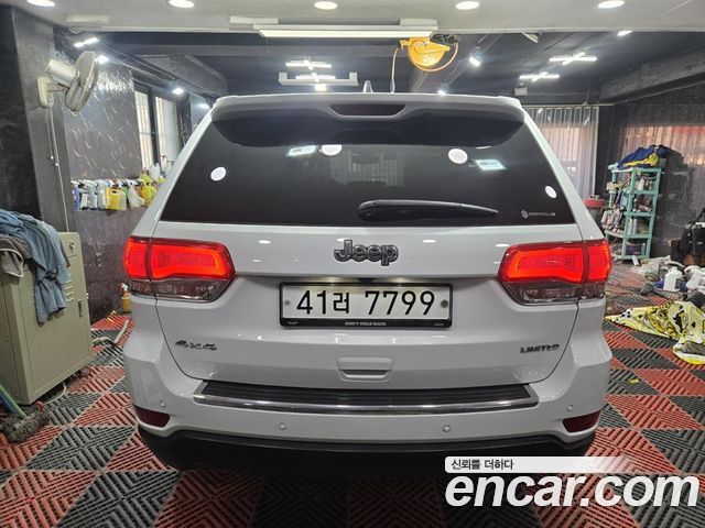 Jeep Cherokee 3.6 Limited WK2 — пробег 71 759 км — фото 2 из 5