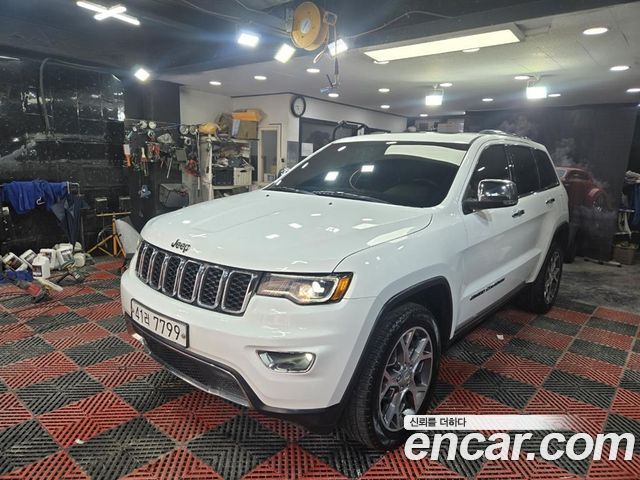Jeep Cherokee 3.6 Limited WK2 — пробег 71 759 км — фото 3 из 5