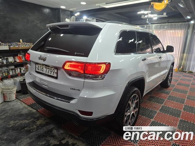Jeep Cherokee 3.6 Limited WK2 — пробег 71 759 км — фото 4 из 5