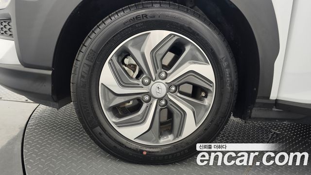 Hyundai Kona Smart Special — пробег 41 028 км — фото 5 из 5