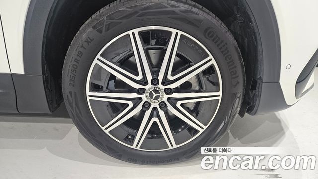 Mercedes-Benz EQB из Кореи Encar