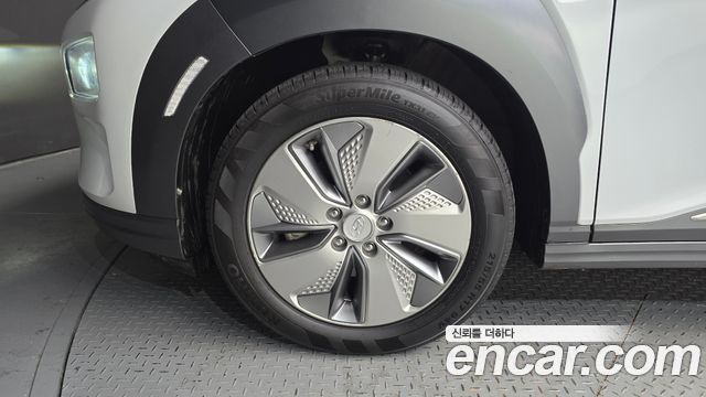 Hyundai Kona из Кореи Encar