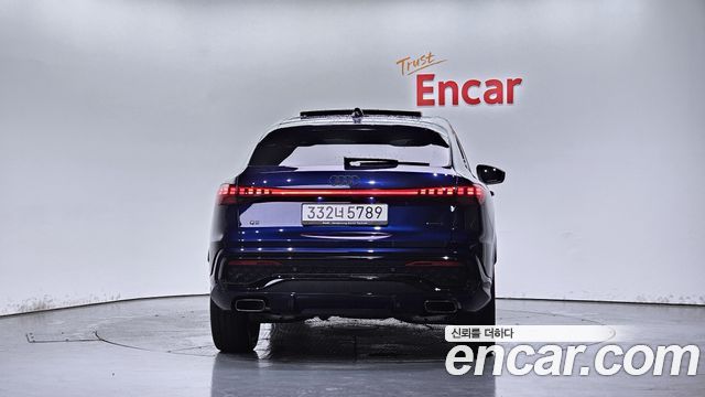 Audi Q5 40 TFSI 콰트로 S Line Sportback — пробег 2 634 км — фото 4 из 5