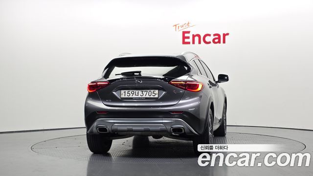 Infiniti QX30 из Кореи Encar