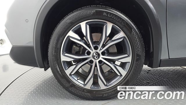 Infiniti QX30 из Кореи Encar