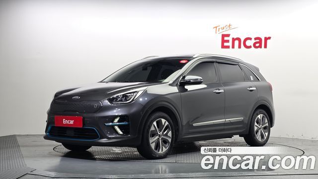 Kia Niro Noblesse — пробег 150 621 км — фото 1 из 5