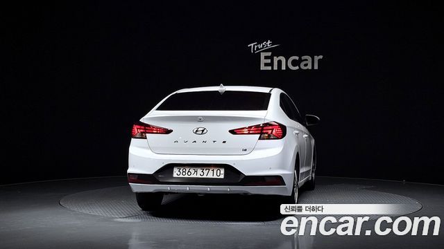 Hyundai AVANTE из Кореи Encar