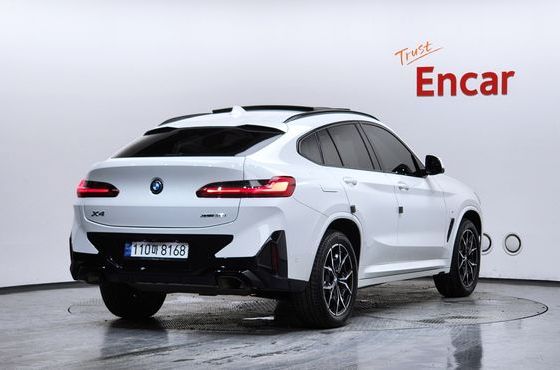 BMW X4 xDrive20i M Sports Pro — пробег 32 803 км — фото 2 из 5