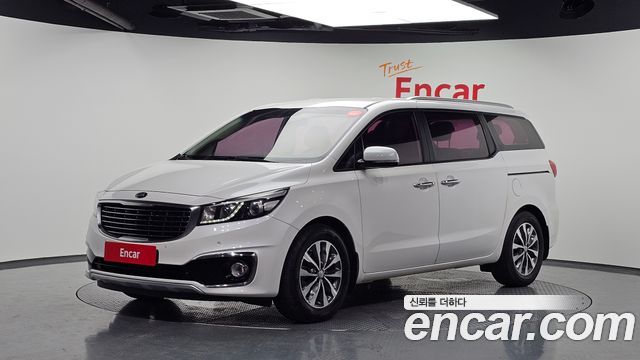 Kia Carnival из Кореи Encar