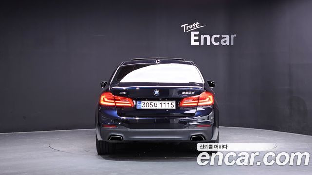 BMW 5-Series 520d xDrive M Sport Package Plus — пробег 227 297 км — фото 4 из 5
