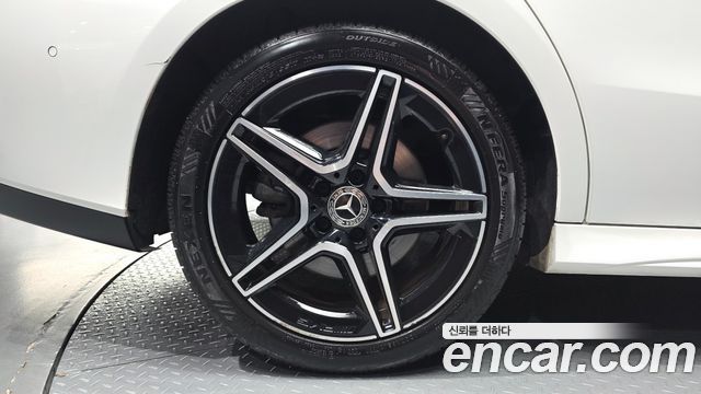 Mercedes-Benz CLA-Class из Кореи Encar