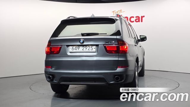 BMW X5 xDrive 35i — пробег 180 360 км — фото 4 из 5