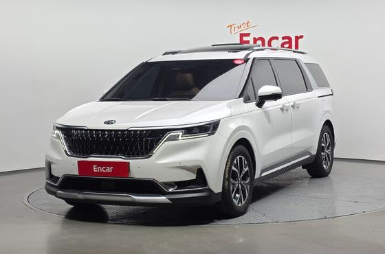 Kia Carnival 9-Seater Signature — пробег 92 896 км — фото 1 из 5