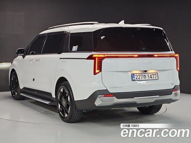 Kia Carnival HEV 7seater Outdoor Nobless Nobless — пробег 2 359 км — фото 3 из 5