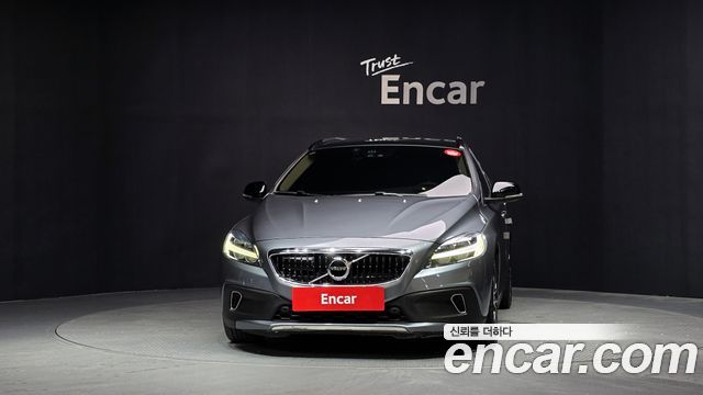 Volvo V40 из Кореи Encar