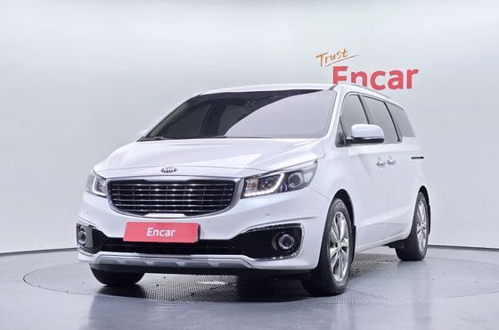 Kia Carnival 9-seater Prestige — пробег 217 702 км — фото 3 из 5
