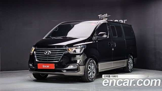 Hyundai Starex Urban 9-Seater Premium Spicial — пробег 84 699 км — фото 1 из 5