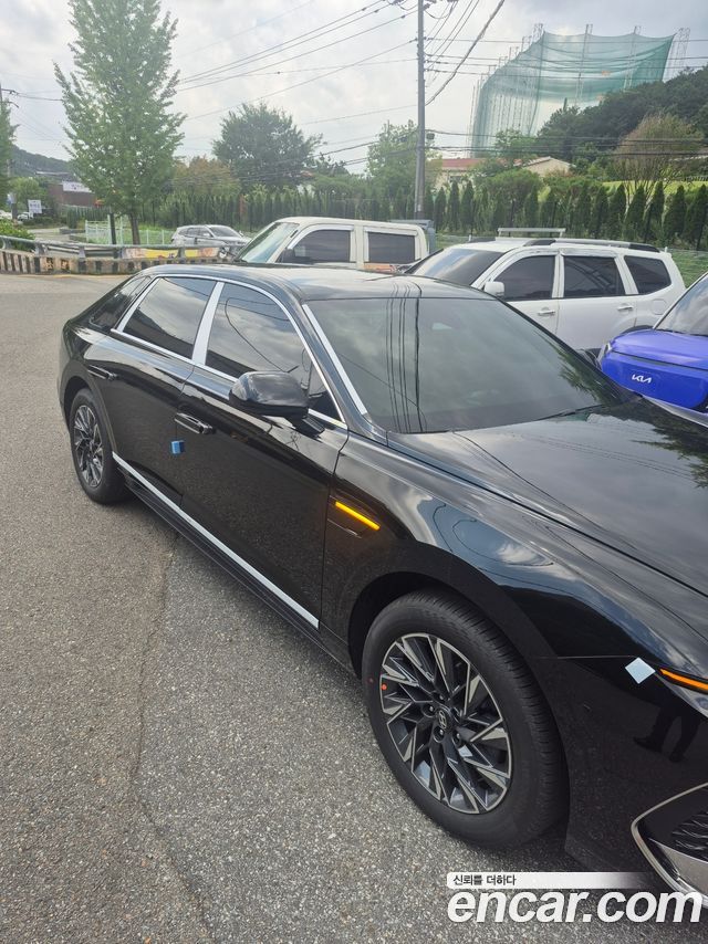 Hyundai Grandeur Premium — пробег 1 000 км — фото 3 из 5