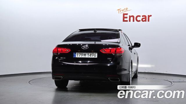 Hyundai Aslan из Кореи Encar