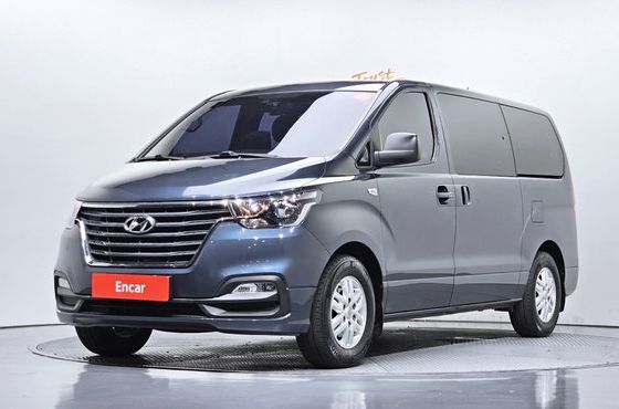 Hyundai Starex Van 5-Seater Smart — пробег 144 027 км — фото 1 из 5