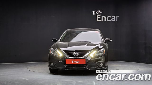 Nissan Altima из Кореи Encar